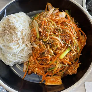 Snail Salad With Noodles /