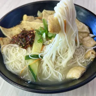 Pocha Street Noodles /