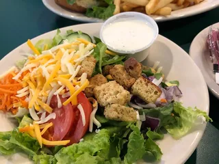 Amos Howards Restaurant & Brew Works