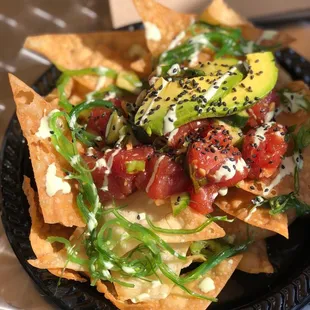 Poke nachos