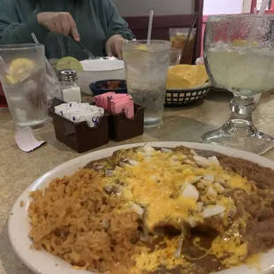 Cheese Enchilada w extra onions !!