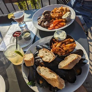 Carbonade Flamande Dinner Moules Frites Dinner
