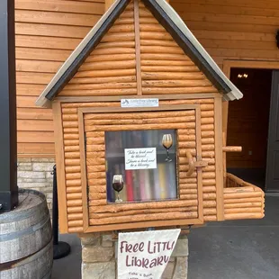 Free little library