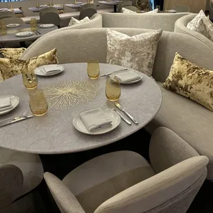 Beautiful Settee seating upstairs