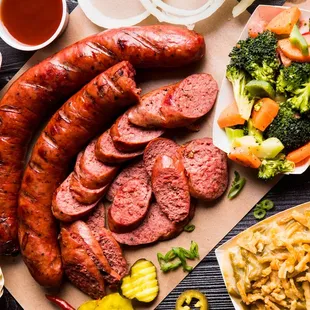 ows a variety of food