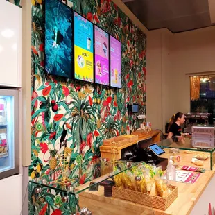 the interior of a japanese restaurant