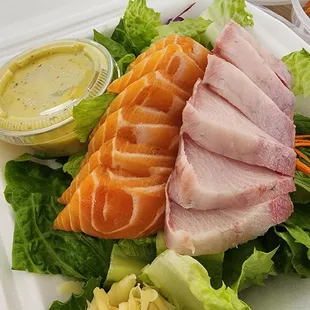 Salmon &amp; Hamachi Sashimi Salad with Vinegarette Dressing