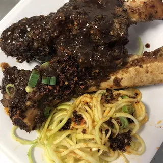 Spicy Garlic Beef Ribs