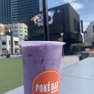 Taro bubble tea