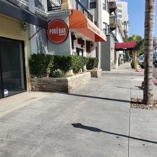 Gonna grab a quick lunch and head to the beach...