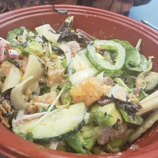 Regular size 2 protein mixed greens base