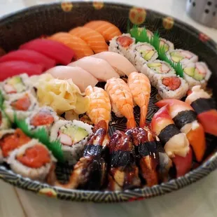 Atlantic sushi tray