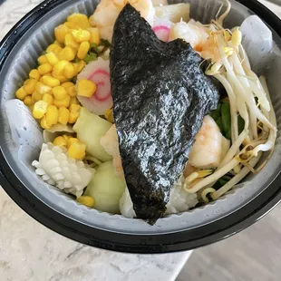Seafood ramen to go