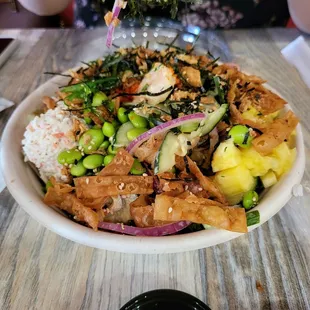 Tsunami poke bowl. Nice size