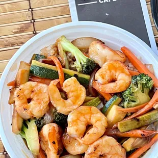 *:｡ﾟ  Excellent Shrimp Teriyaki Bowl @ #PokeBowl. *:｡ﾟ8 shrimp, yes I always count-lol.