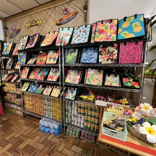 ramen and noodles, interior