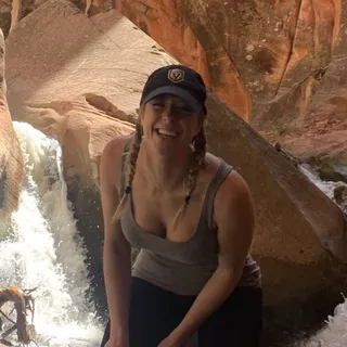 Liz J.