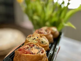 Fish Face Poke Bar