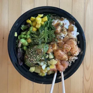 Large Poke with Salmon and all the fixings