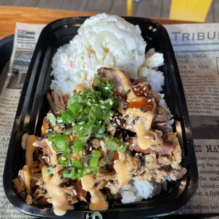Kalua Pork Plate with Mac Salad