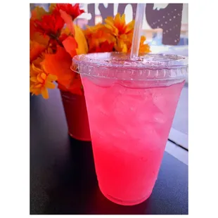 Yummy refresher! I believe it was dragon fruit lychee
