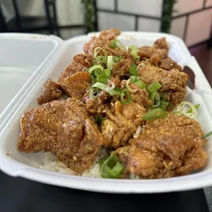 Korean chicken bowl- you need this in your life!!!