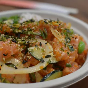 Now that's a gooood house salmon poke bowl