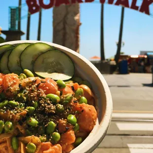 poke bowl on vacation