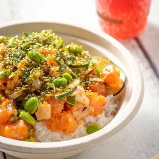 Salmon poke bowl