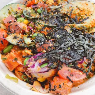 Ahi tuna, spicy tuna, and garlic oyster tuna bowl. Delicous!