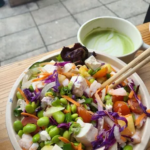 Customized large size 4 scoops of protein shrimps/tofu &amp; matcha latte  are heavenly