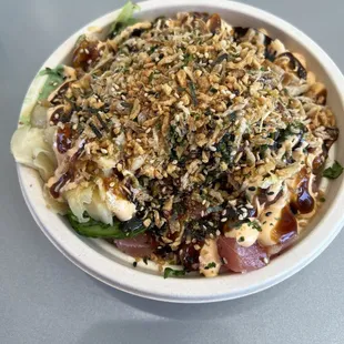 Spicy salmon and spicy albacore tuna poke
