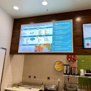 Details on the make-your-own bowl