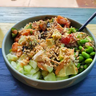 Salmon &amp; spicy tuna poke bowl