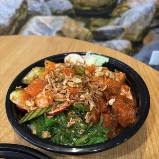 Regular Poke Bowl (spicy salmon and spicy tuna)