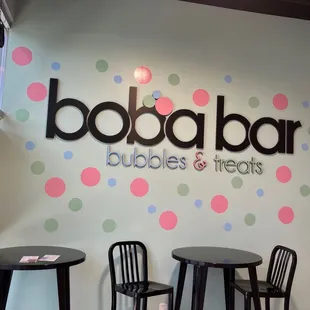 bagels, interior