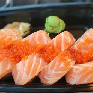 Passion Salmon Roll