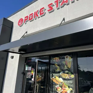 3/31/24 Happy Easter, Exterior, entrance