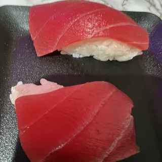 Tuna Nigiri (3pieces)