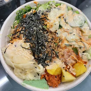 5 Scoop Poke Bowl with every topping.