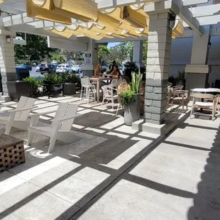 Nice patio exterior seating