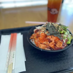 Regular 3-item bowl + strawberry mango green tea! Yum!!