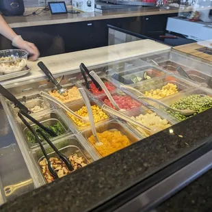 So many toppings!