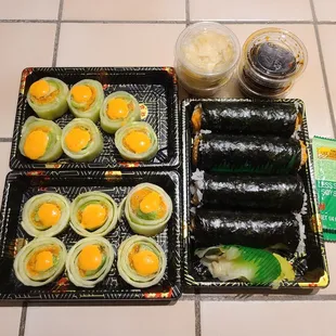 Uber eats~ Spicy salmon naruto. 2 spicy salmon handrolls. 2 spicy scallop handrolls.