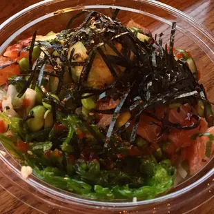 Poke Salmon bow w/ acacado