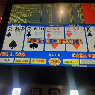 Hit the dueces yippie