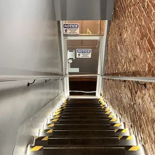 Stairs down after eating