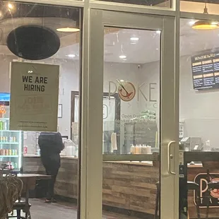 Hours say 11am - 9pm Monday - Sunday. It&apos;s currently 8:30 and their closed.