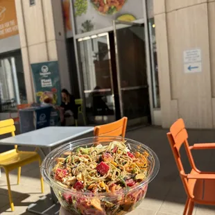 impact tuna x kale noodles!