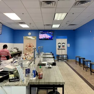 sushi and sashimi, interior